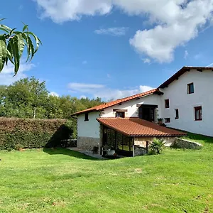 bidegurutzeta-landetxea.basquecountryhotels.org/
